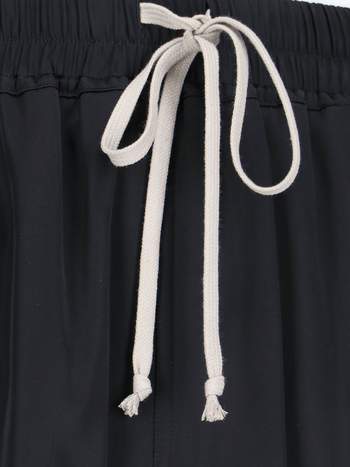 Rick Owens Elasticated Drawstring Waistband Shorts In Black