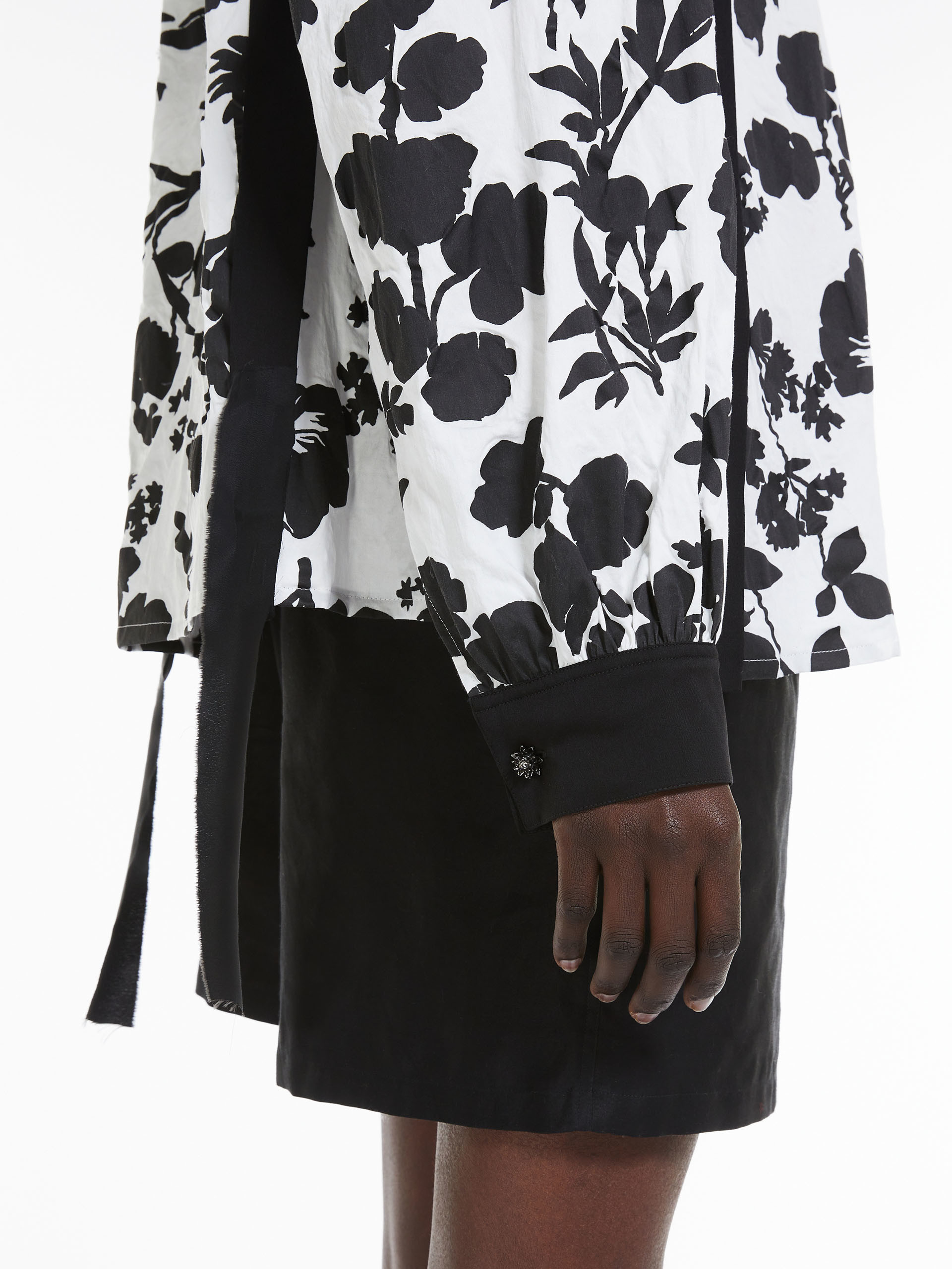 Max Mara Floral Pattern Blouse In Black