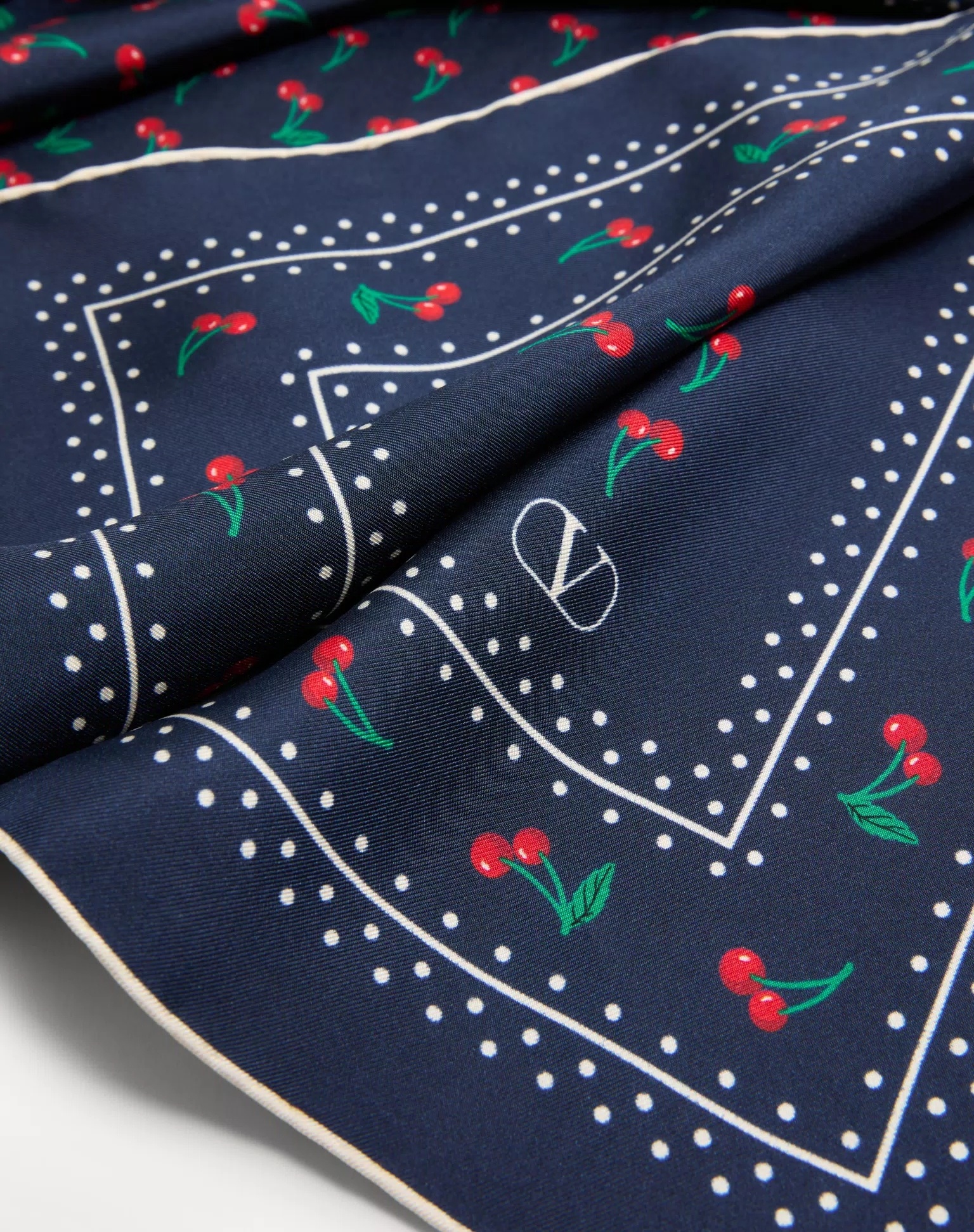 Valentino Garavani Cherryfic Scarf In Black