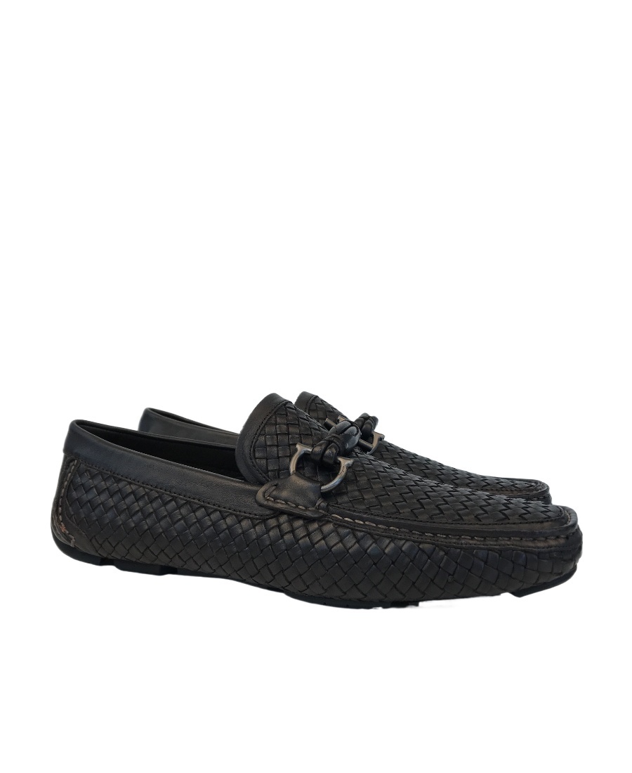 Ferragamo Knitted Details Business Casual Shoes In Black