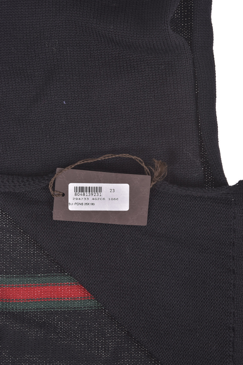 Gucci Knitted Scarf In Black