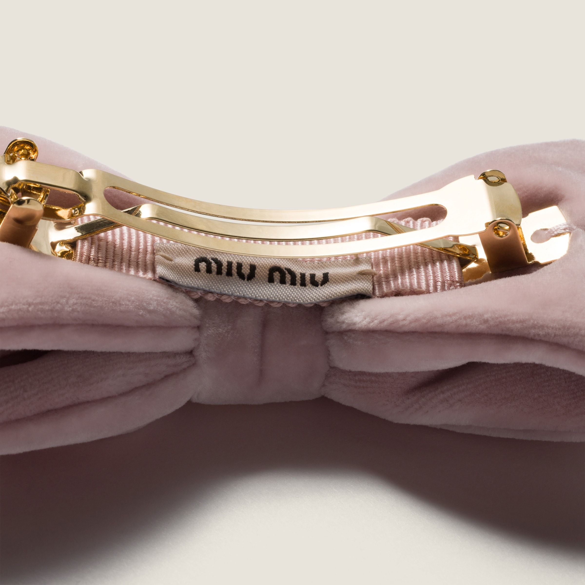 Miu Miu Velvet Hair Clip In Pink