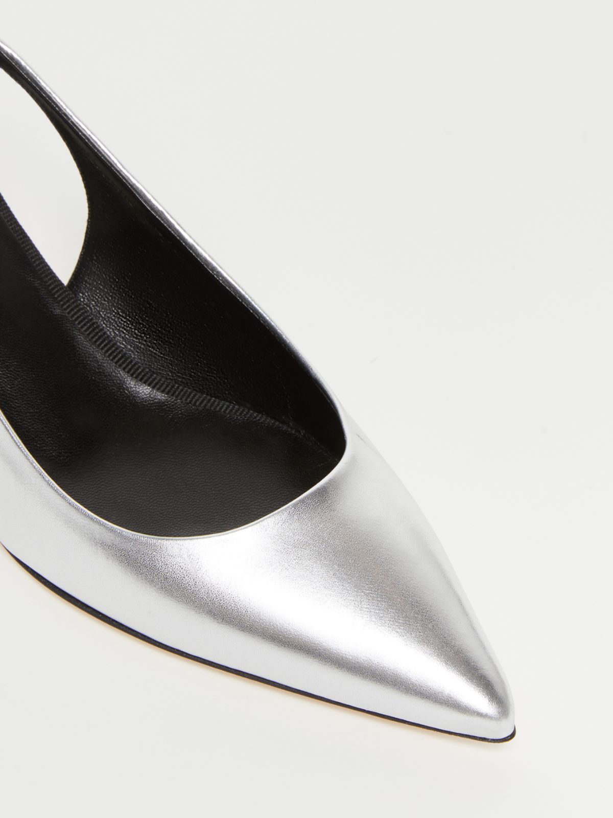 Weekend Max Mara Gallico Silver Slingback Pumps In White