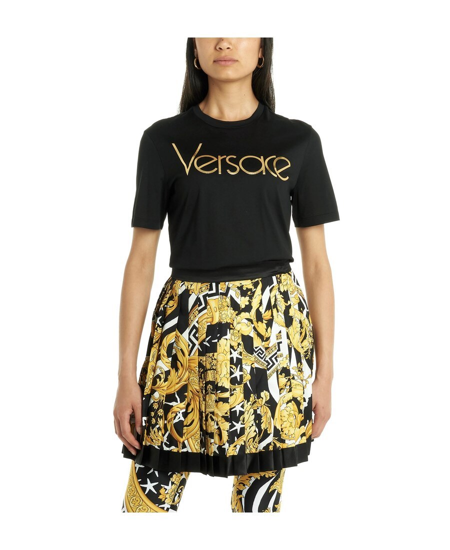 Versace Logo Metal T-shirt In Black