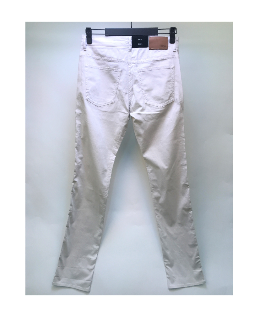 HUGO BOSS STRAIGHT JEANS