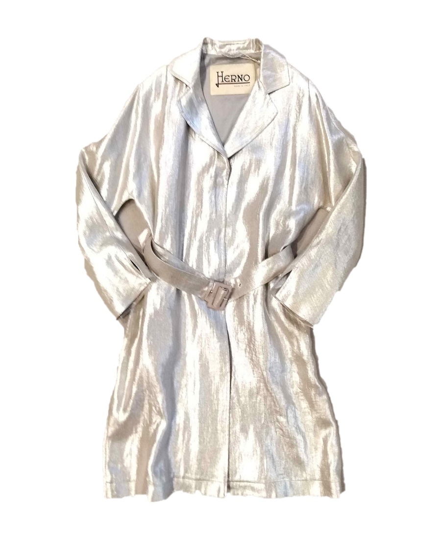 Herno Logo Coat In White