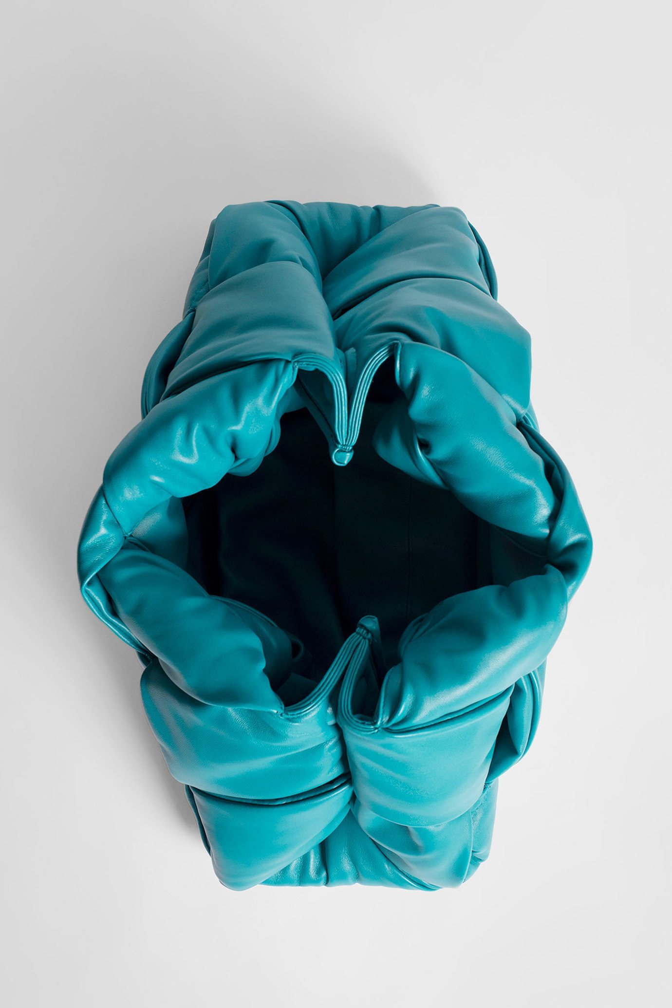 BOTTEGA VENETA BOTTEGA VENETA PADDED TOTE BAG