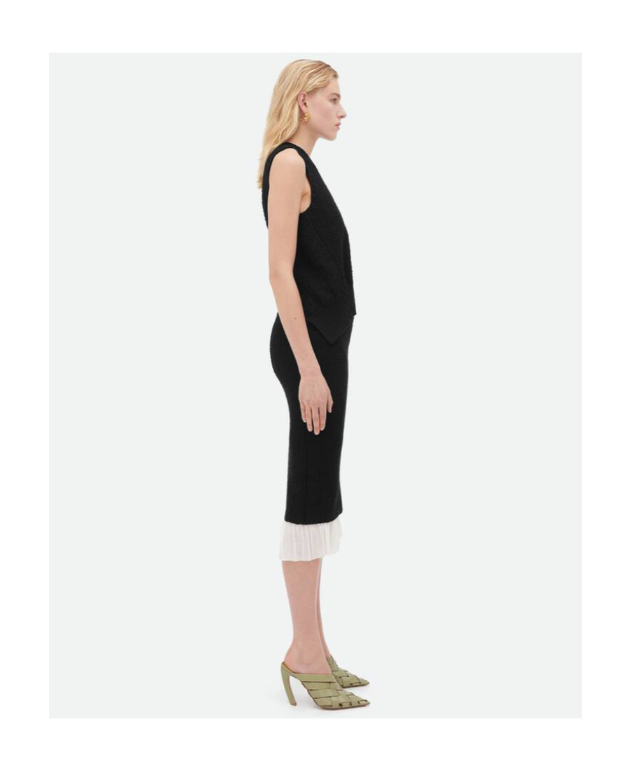 Shop Bottega Veneta Alfie Leather Mules In Nude