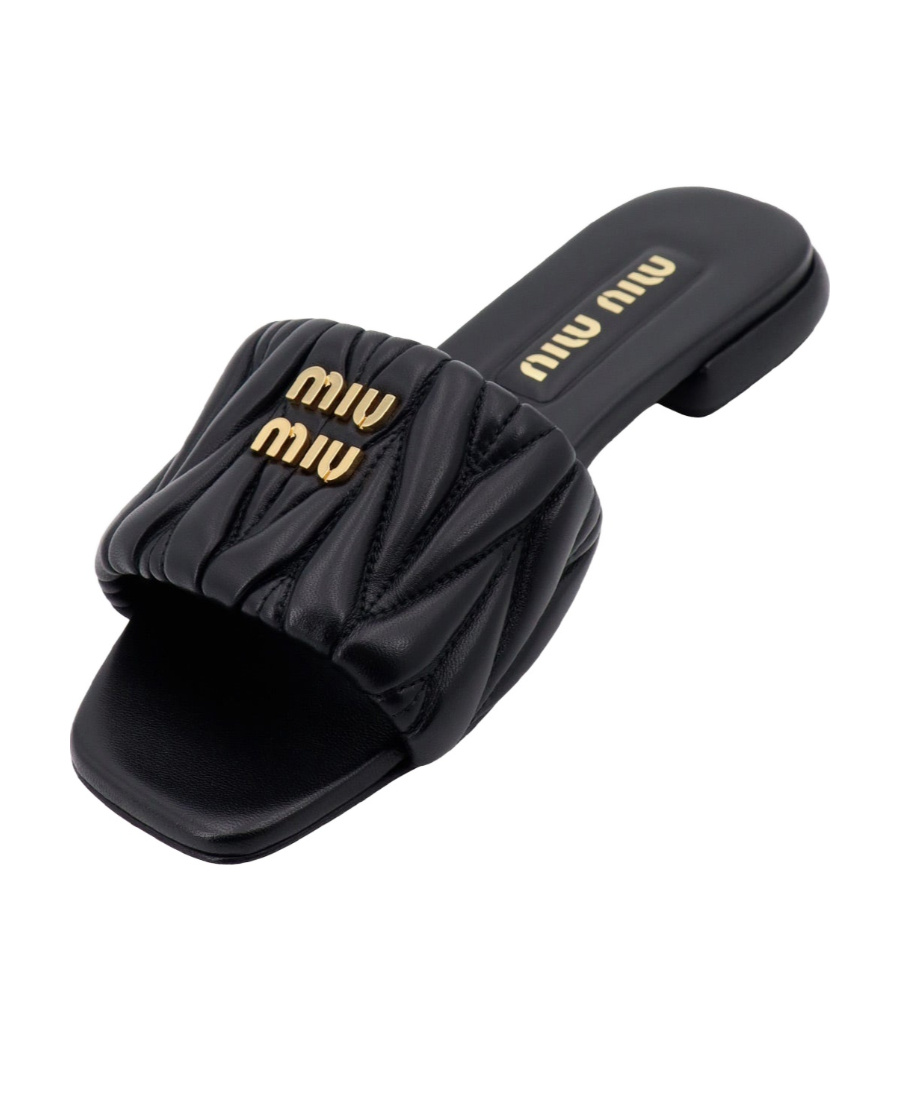 Miu Miu Iu Matelasse Slide In Black