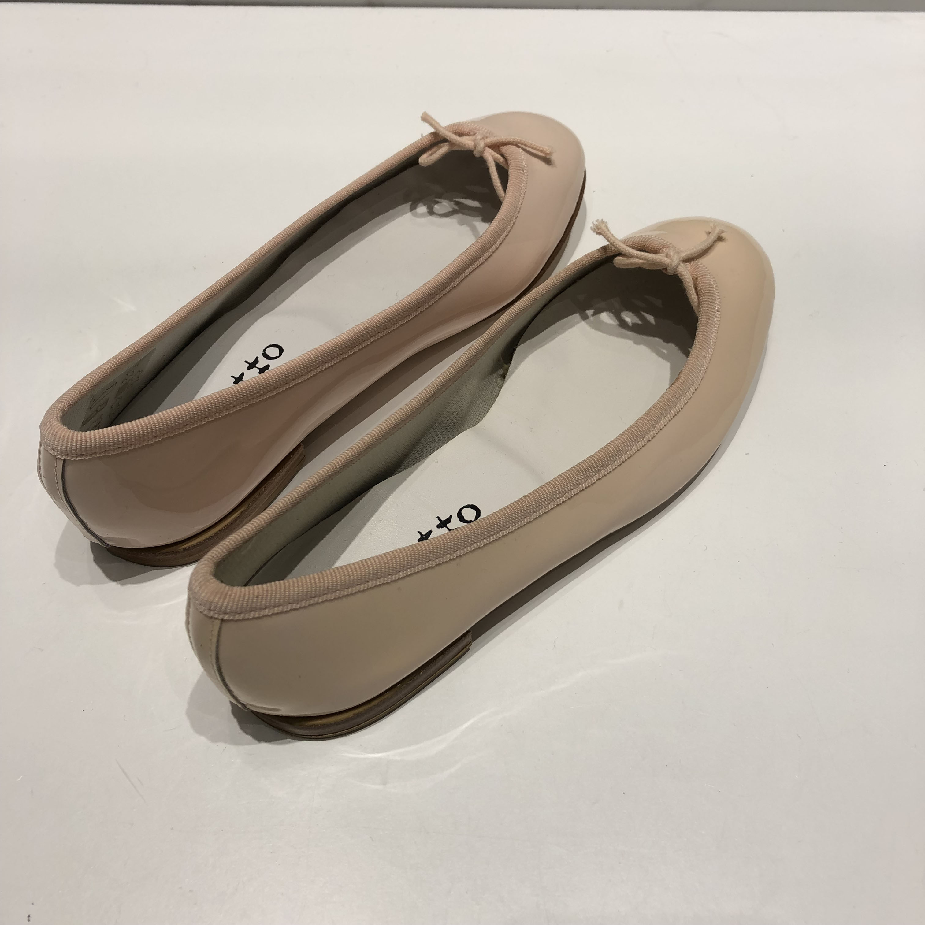 Repetto Tan Cendrillon Ballerina Flats In Nude