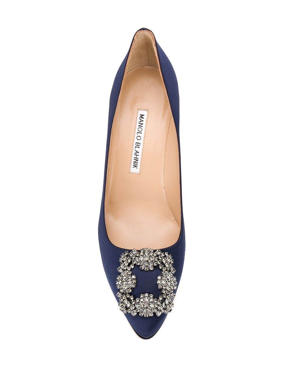 Manolo Blahnik Scorpion Hangisi Pumps In Black
