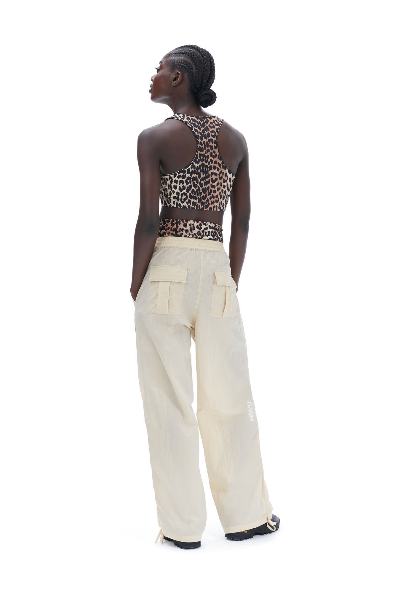 Ganni Leopard-print Zip-up Crop Top In Black