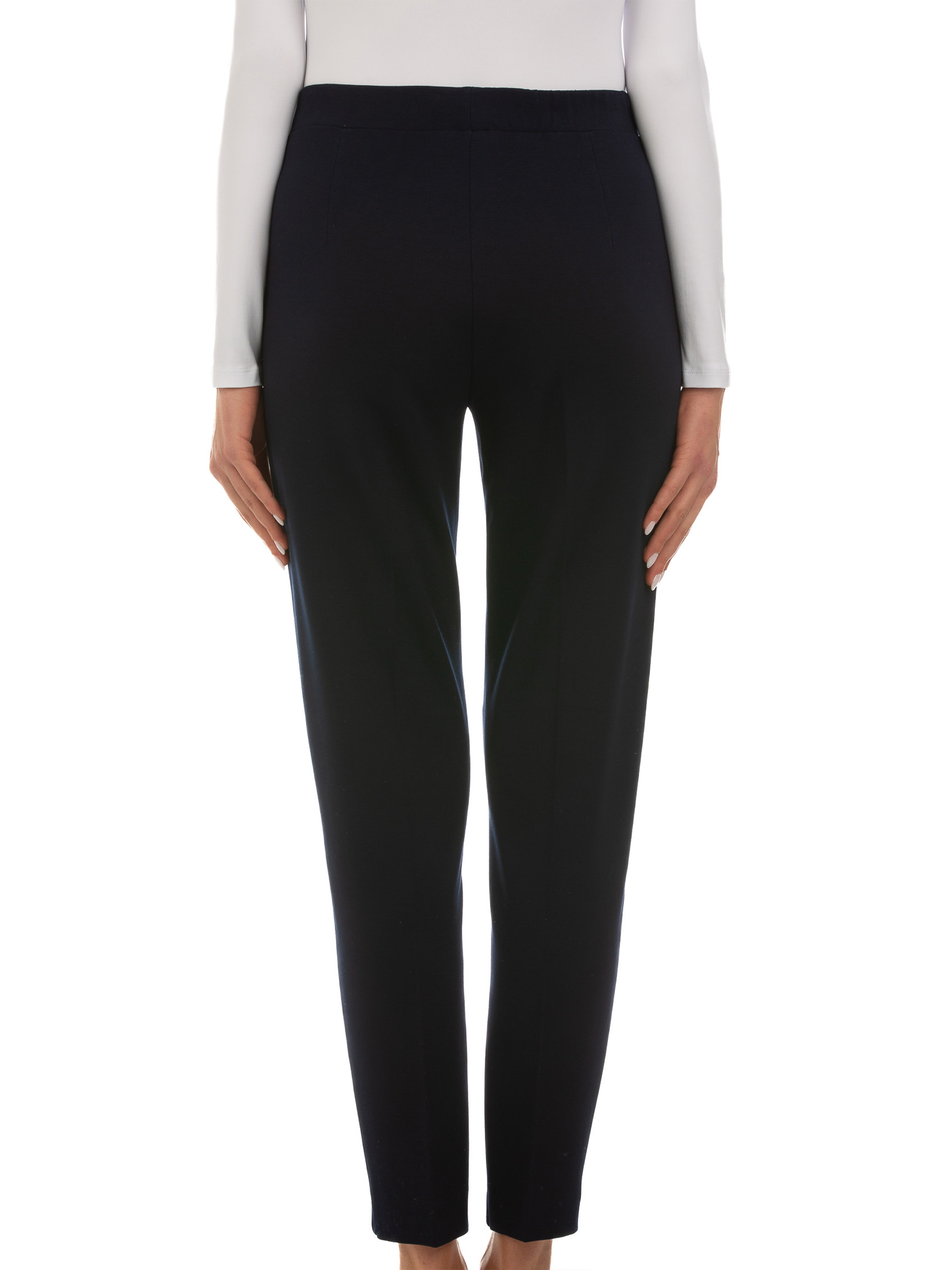 Le Tricot Perugia Tapered Casual Pants In Black