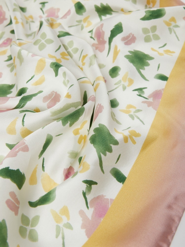 Max Mara Printed Silk Scarf In White