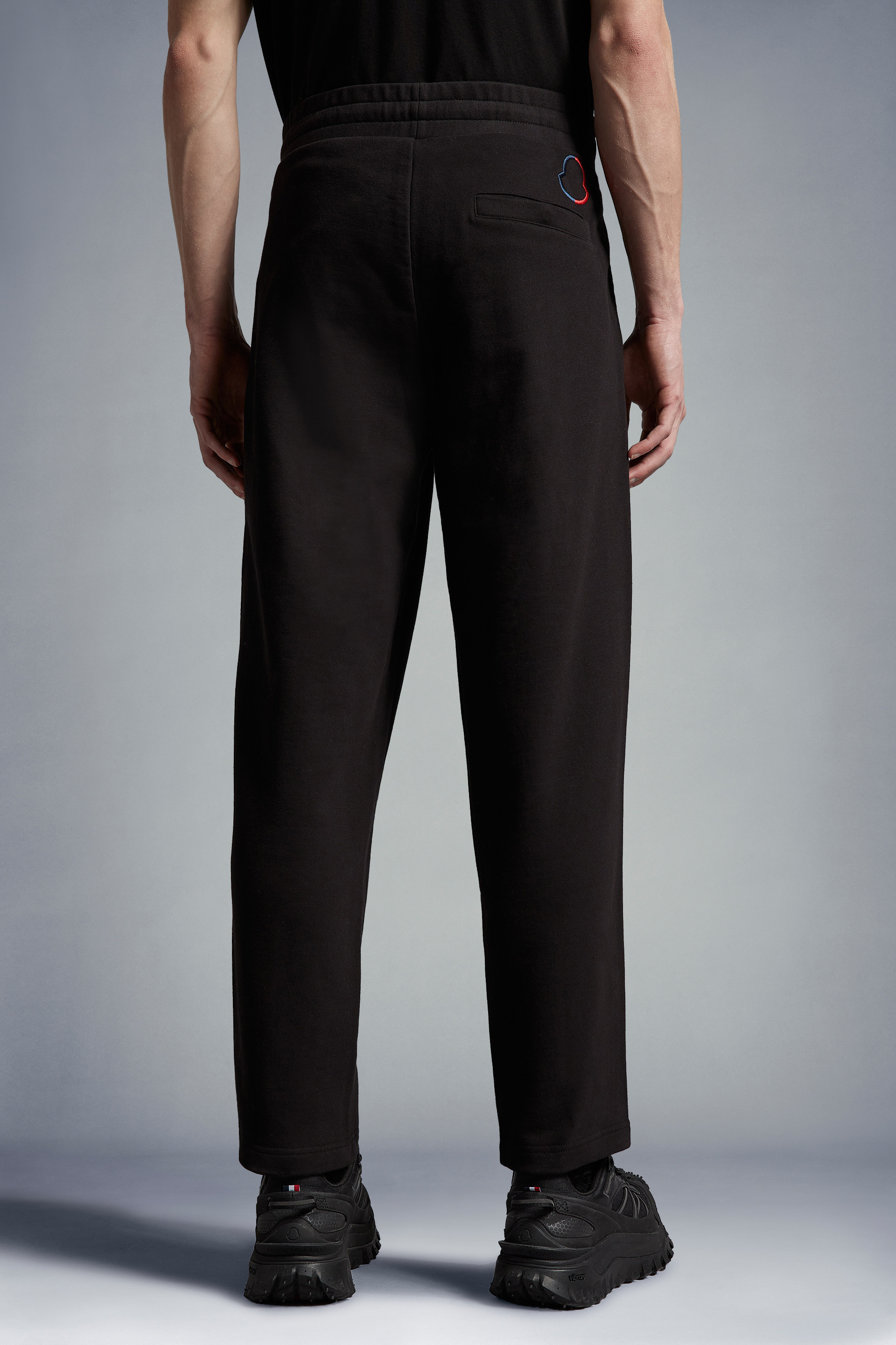 Moncler Drawcord Cuffed Pants In Black