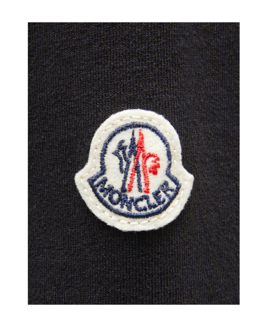 Moncler Slogan-print Long-sleeve T-shirt In Black