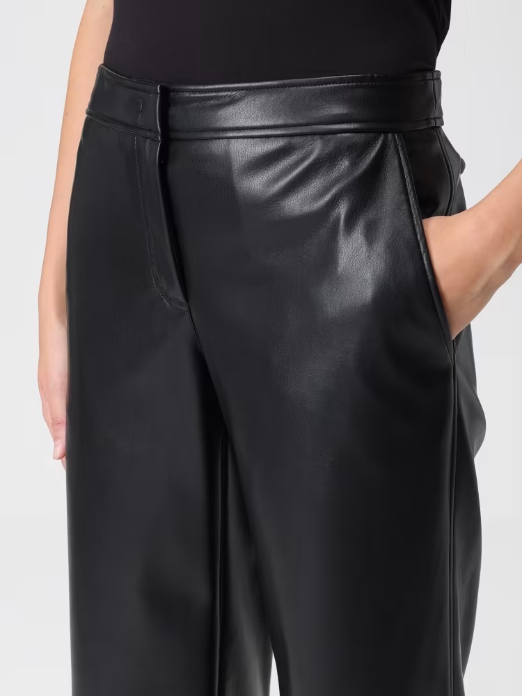 Twinset Straight-cut Leather Casual Pants In Black