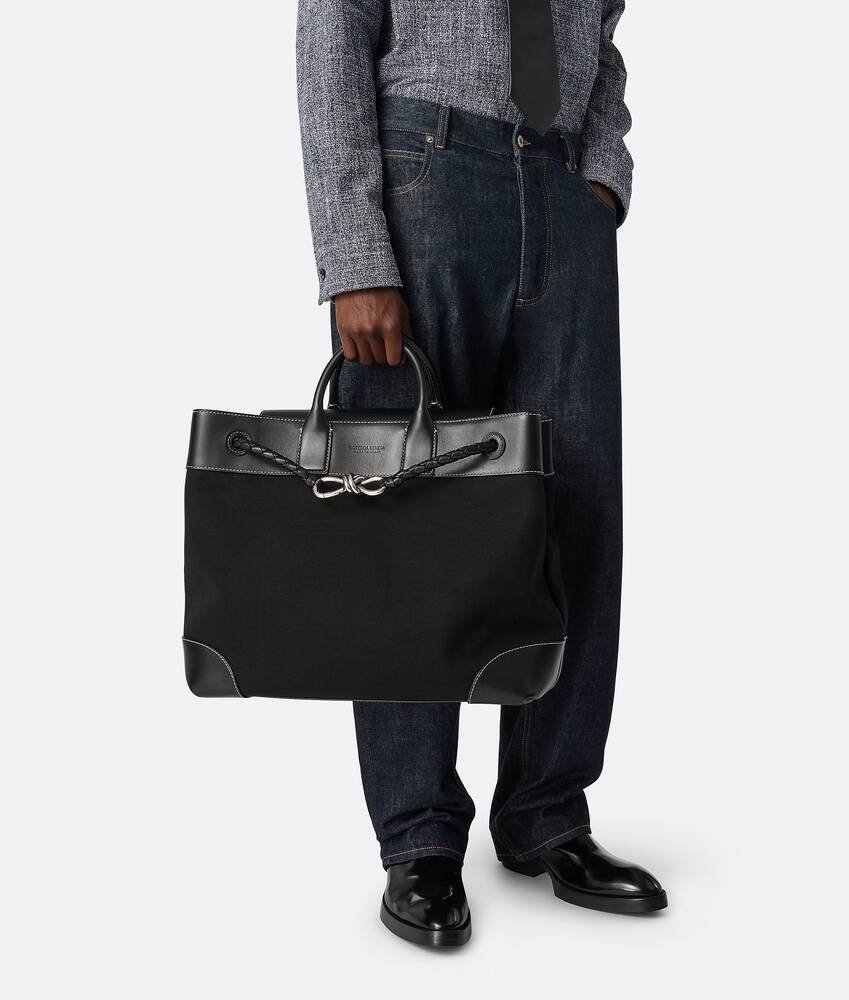 Bottega Veneta Andiamo Voyager In Black