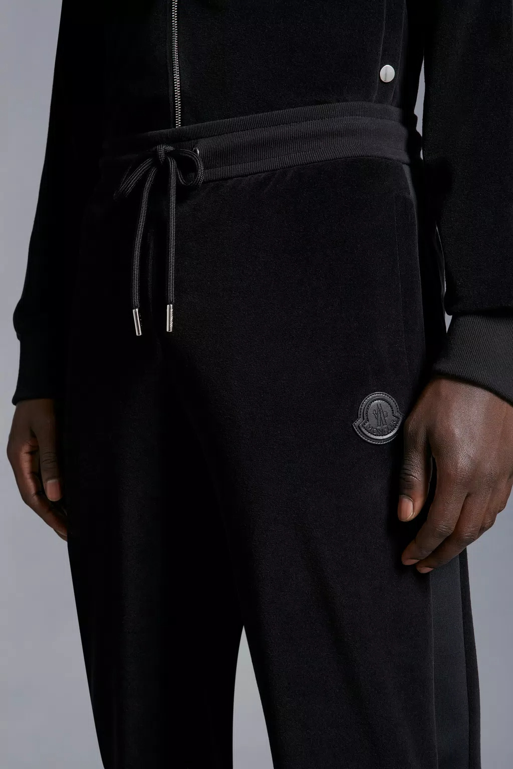 Moncler Tailored Trousers Multiple Pockets In Black