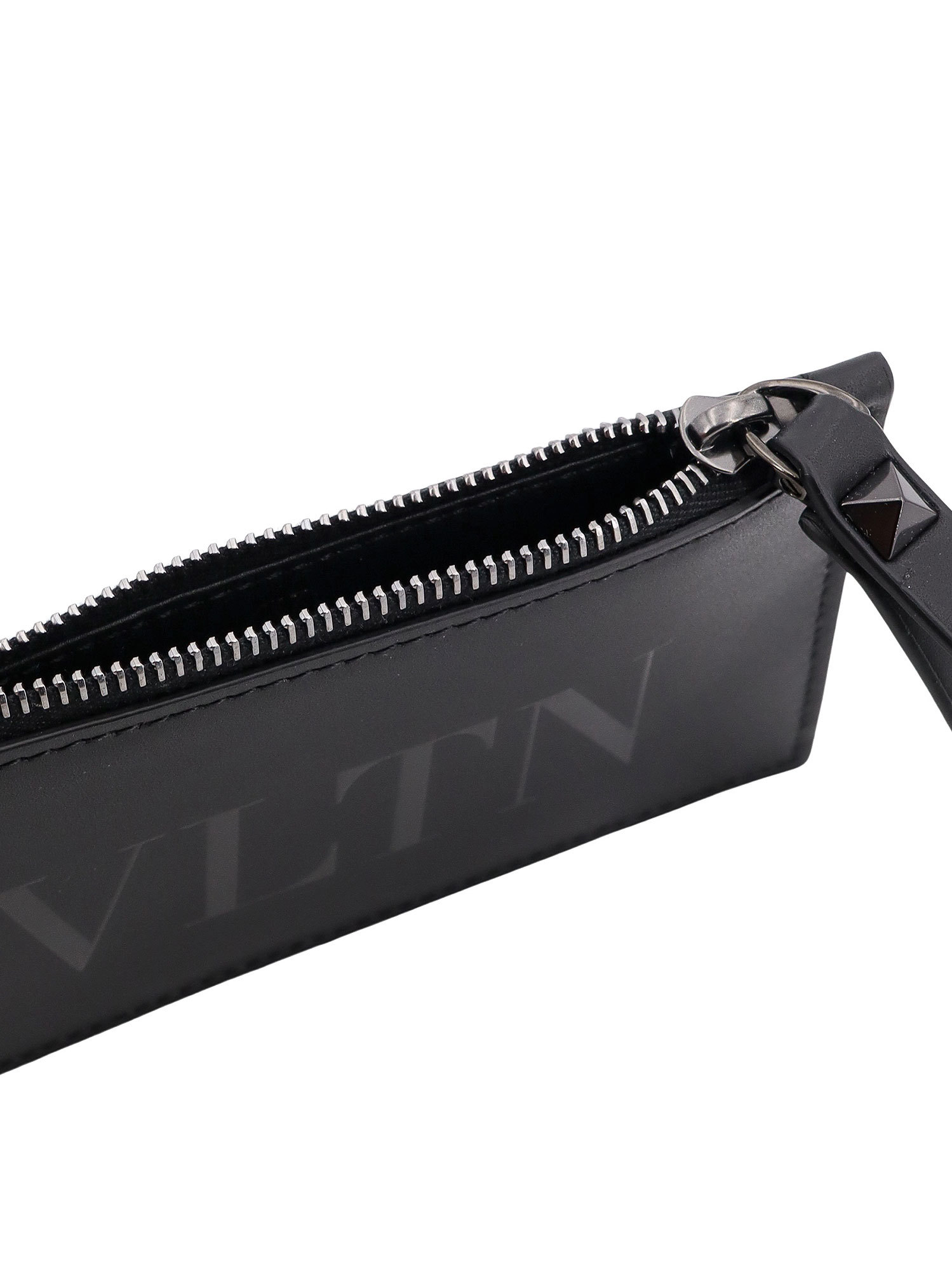 Valentino Garavani Rockstud Zip-up Wallet In Black