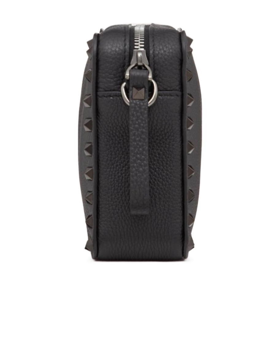 Valentino Garavani Rockstud Grainy Calfskin Crossbody Bag In Black