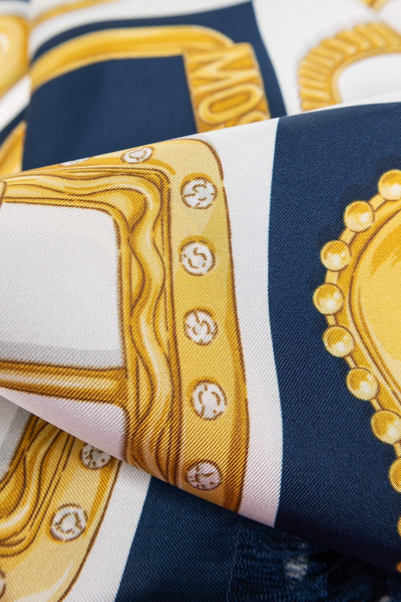 MOSCHINO BUCKLE-PRINT SCARF