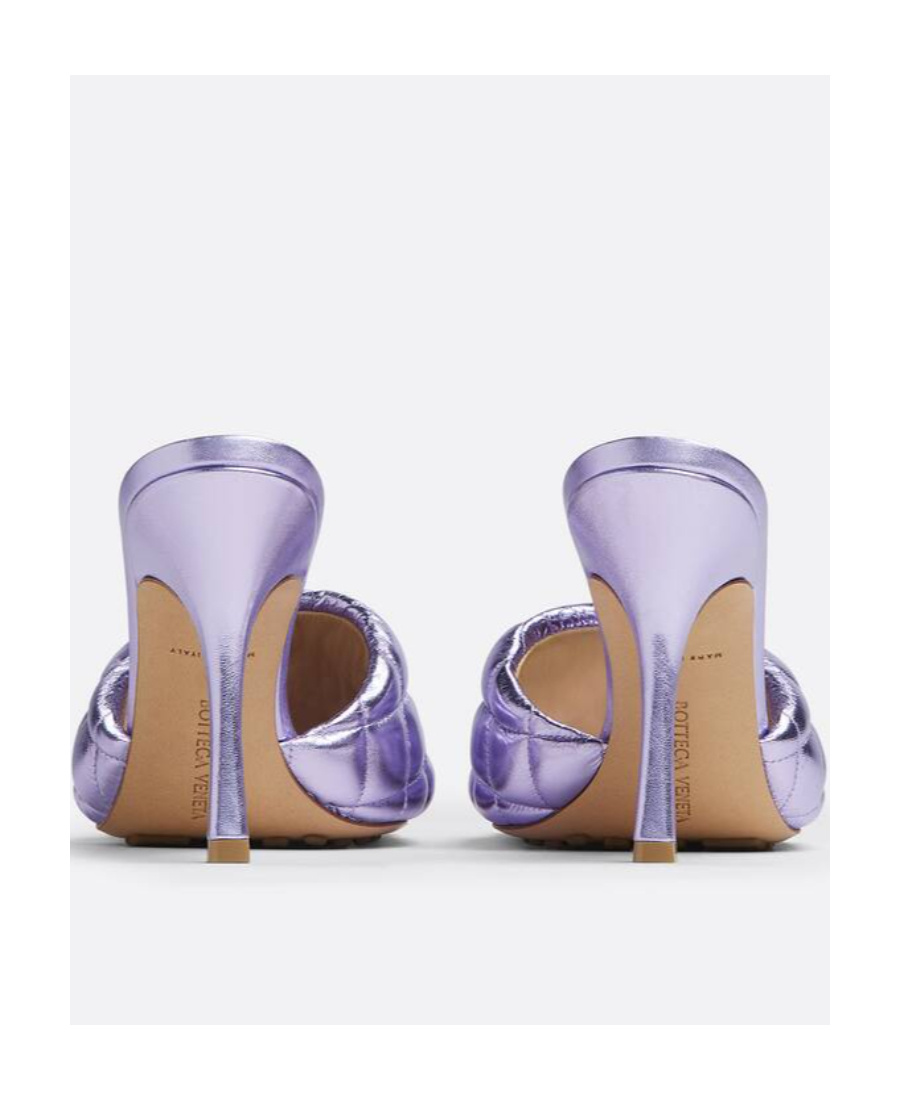 Bottega Veneta Padded Reflection Matelasse Sandals In Purple