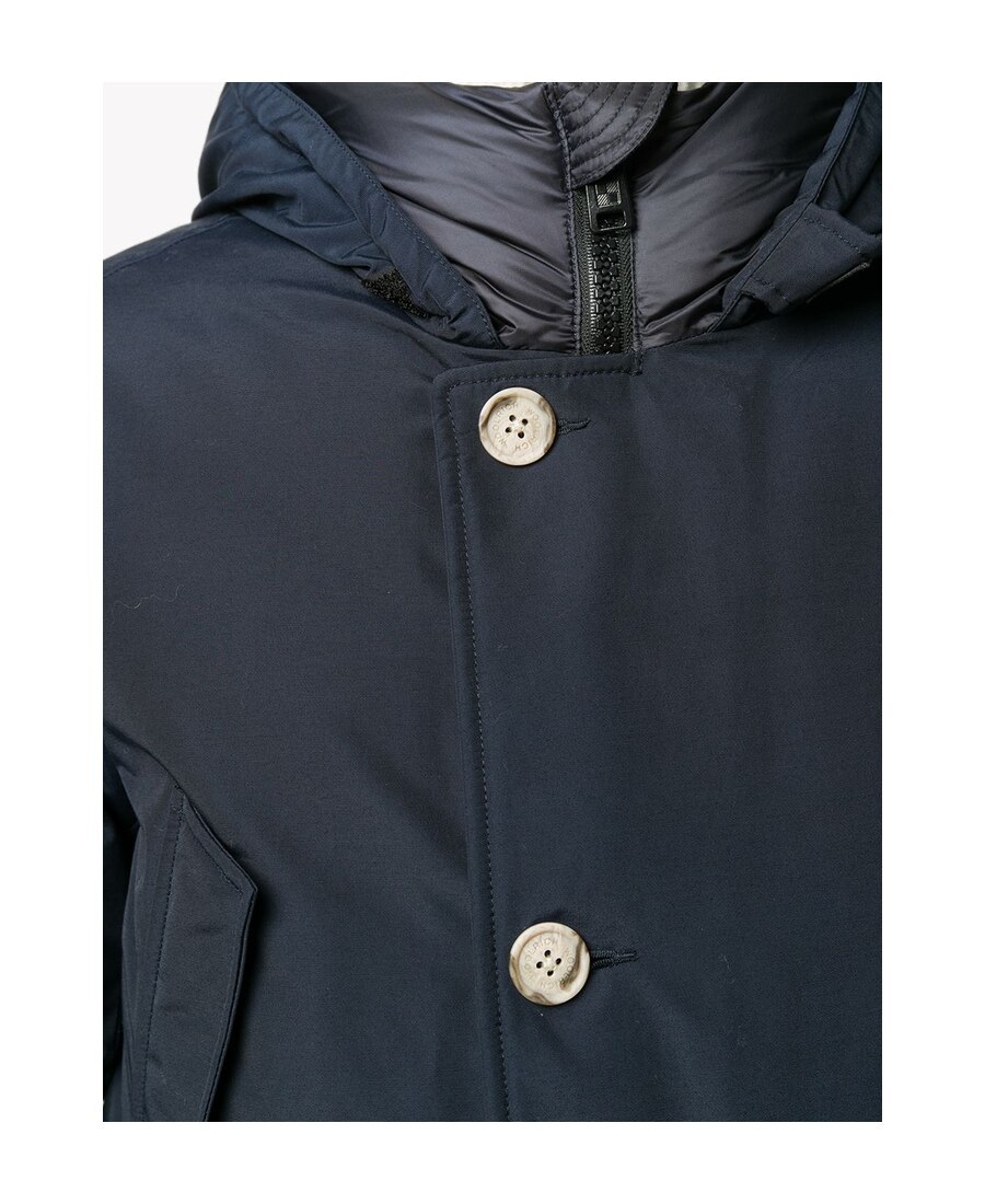 Woolrich Down-feather Hooded Coat In Black