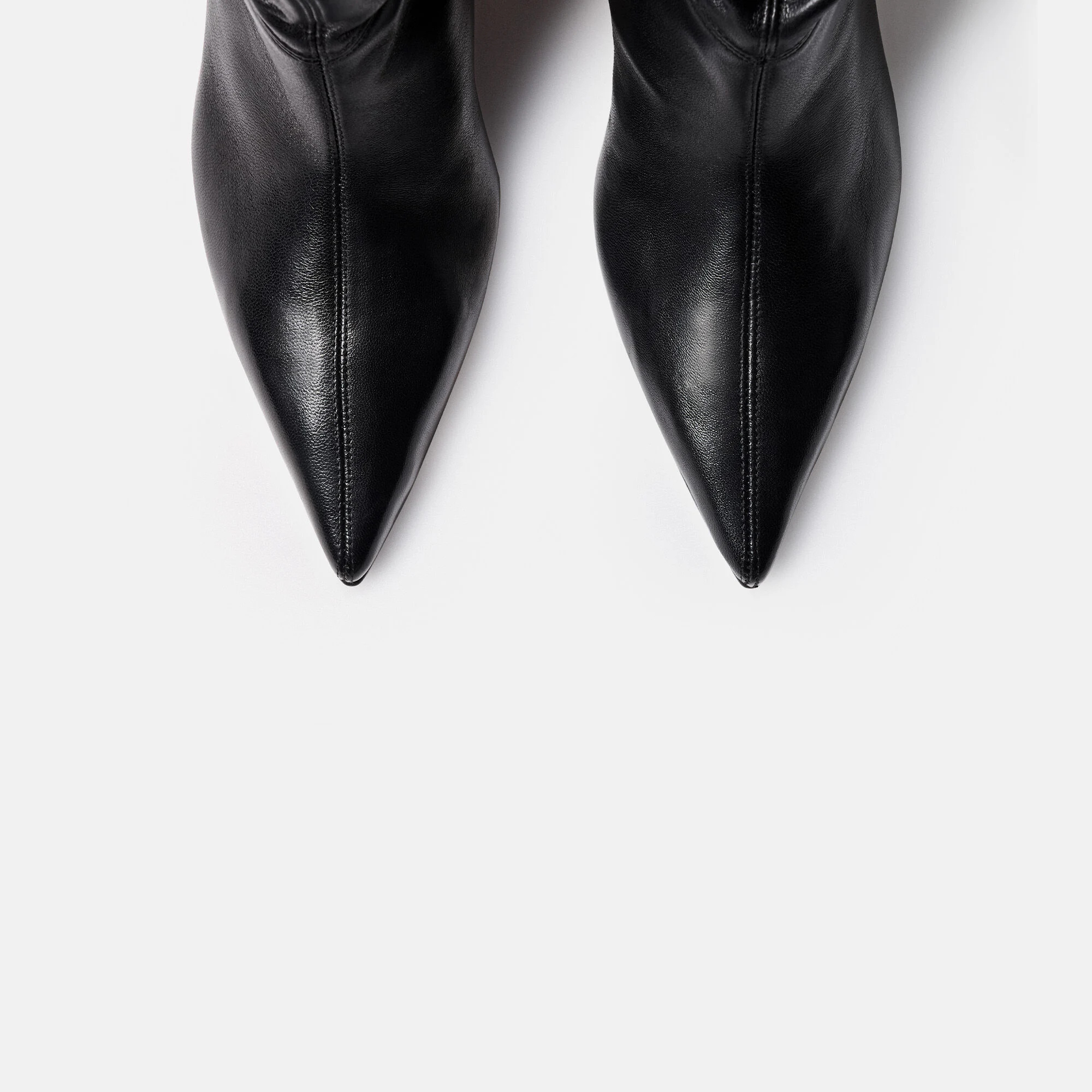 Scarosso Barbara Pointed-toe Ruched Boots In Black