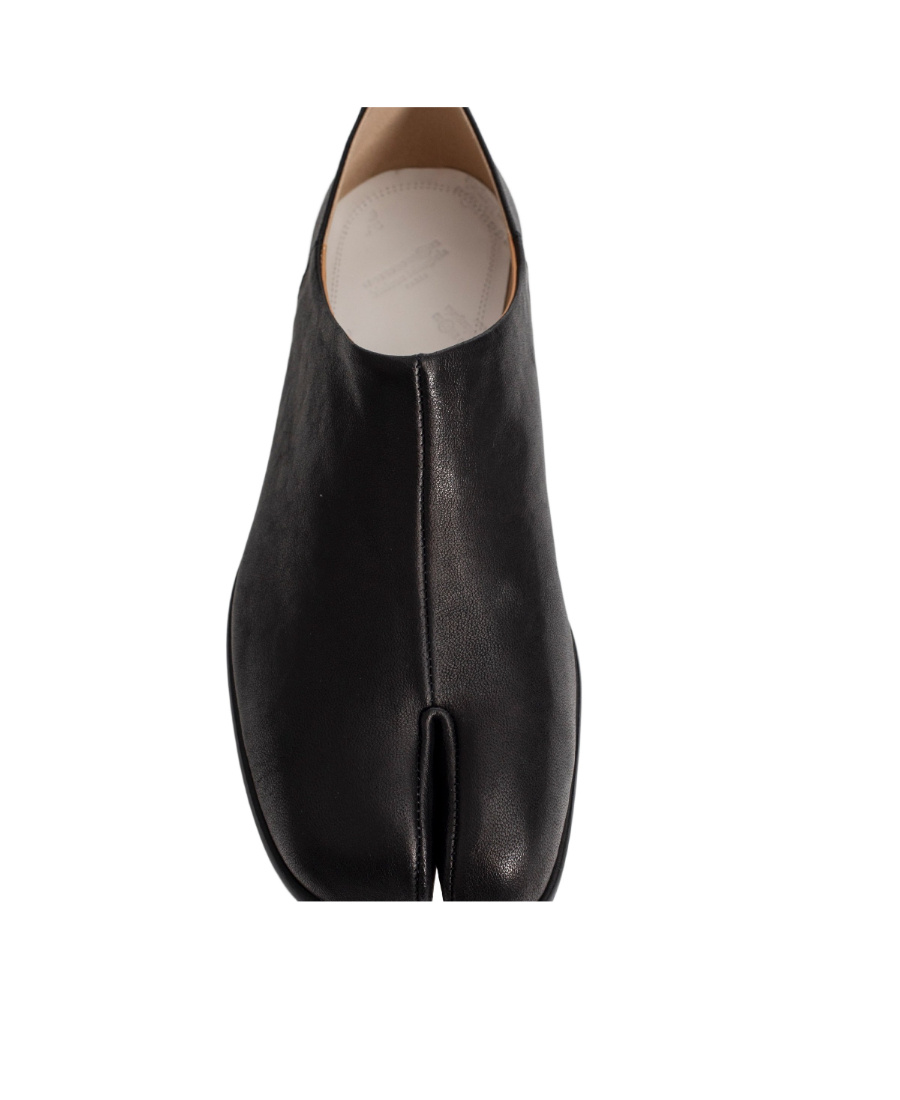 Maison Margiela Tabi Mules In Black