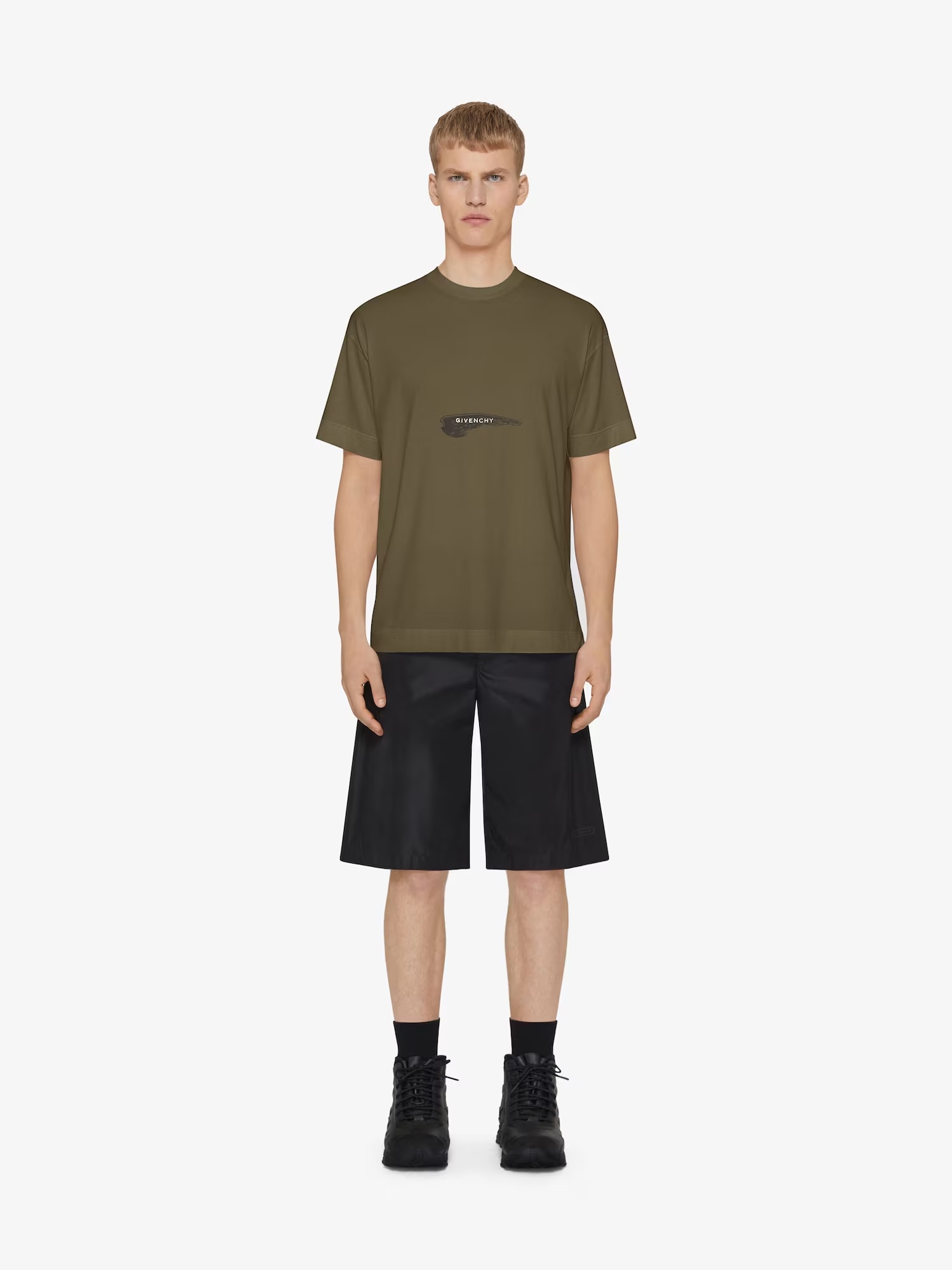 Givenchy Wings-print Crewneck T-shirt In Green