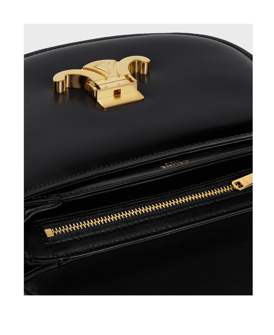 Celine Chain Shoulder Bag In Black