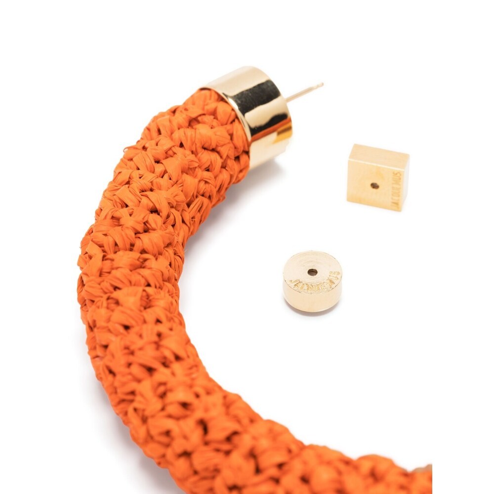 JACQUEMUS LES CRÉOLES RAPHIA HOOP EARRINGS 