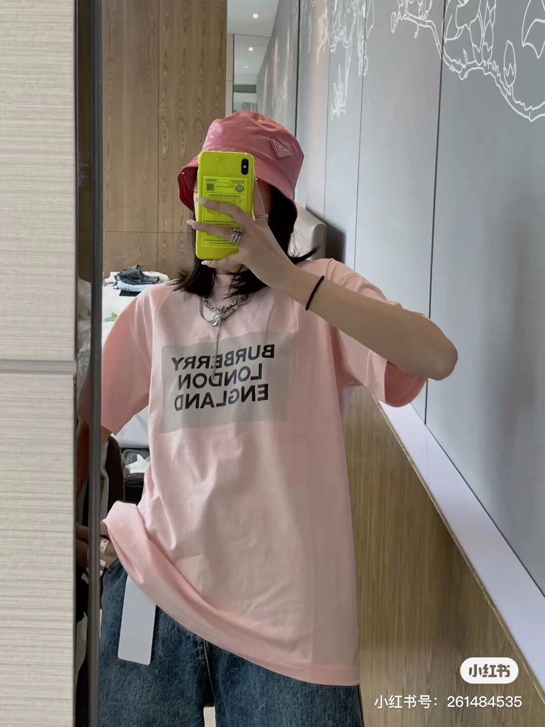 Burberry Logo Print Oversize T-shirt In Pink