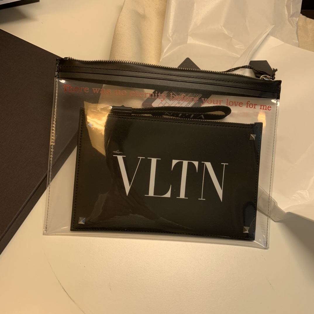 Valentino Vltn Logo Leather Pouch In Black