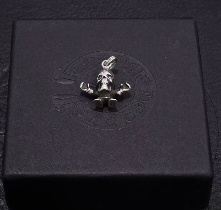 Chrome Hearts Pendant With Diamonds In Metallic