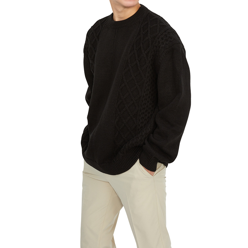 Family First Round Neck Long-sleeved Sweater In Black