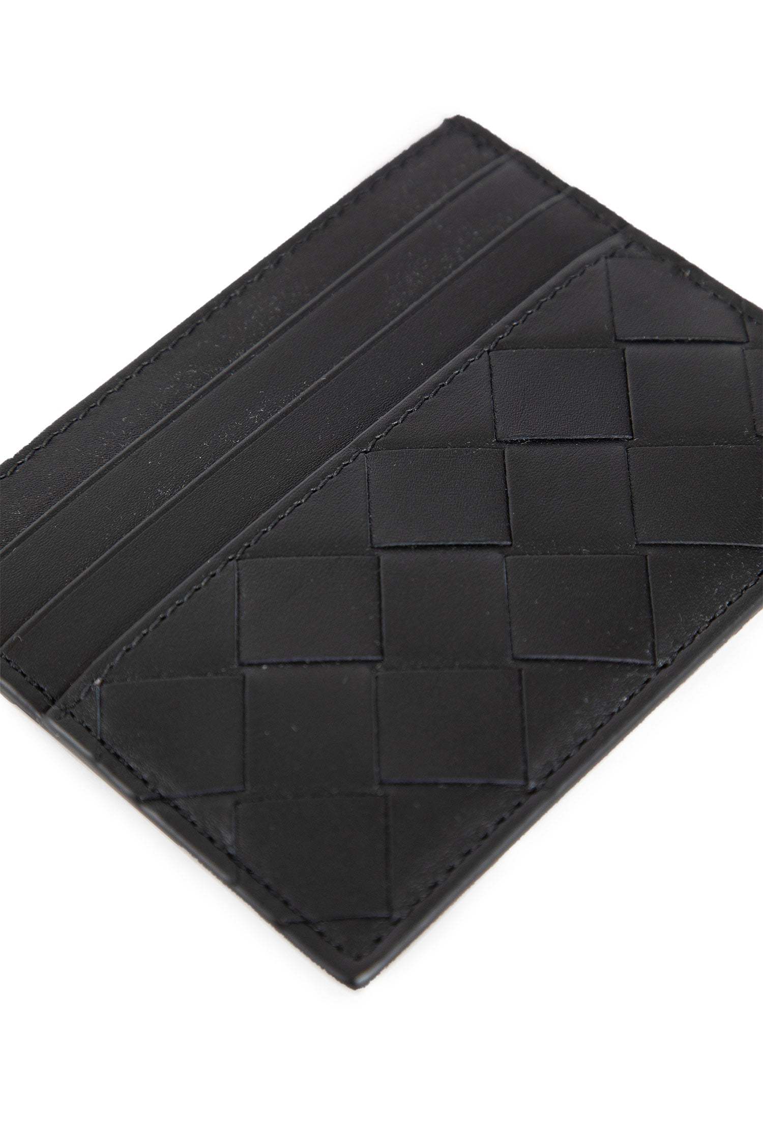 Bottega Veneta Card Holder With Iconic Intrecciato In Black