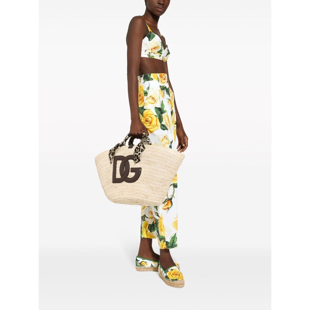 Dolce & Gabbana Kendra Logo-patch Tote Bag In Nude