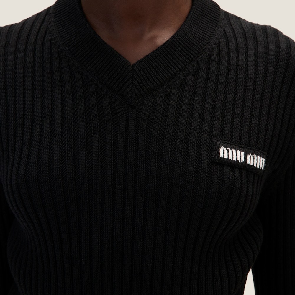 Miu Miu Logo-patch Top In Black