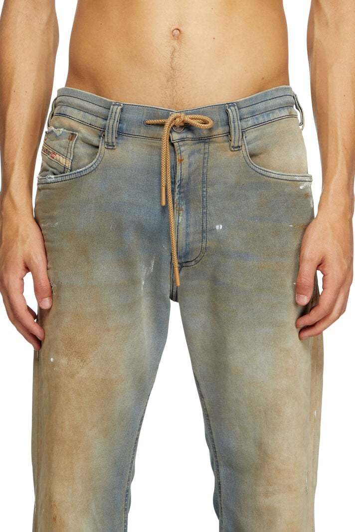 Diesel Blue Relaxed D-reel Denim Joggjeans 068ql Jeans In Nude