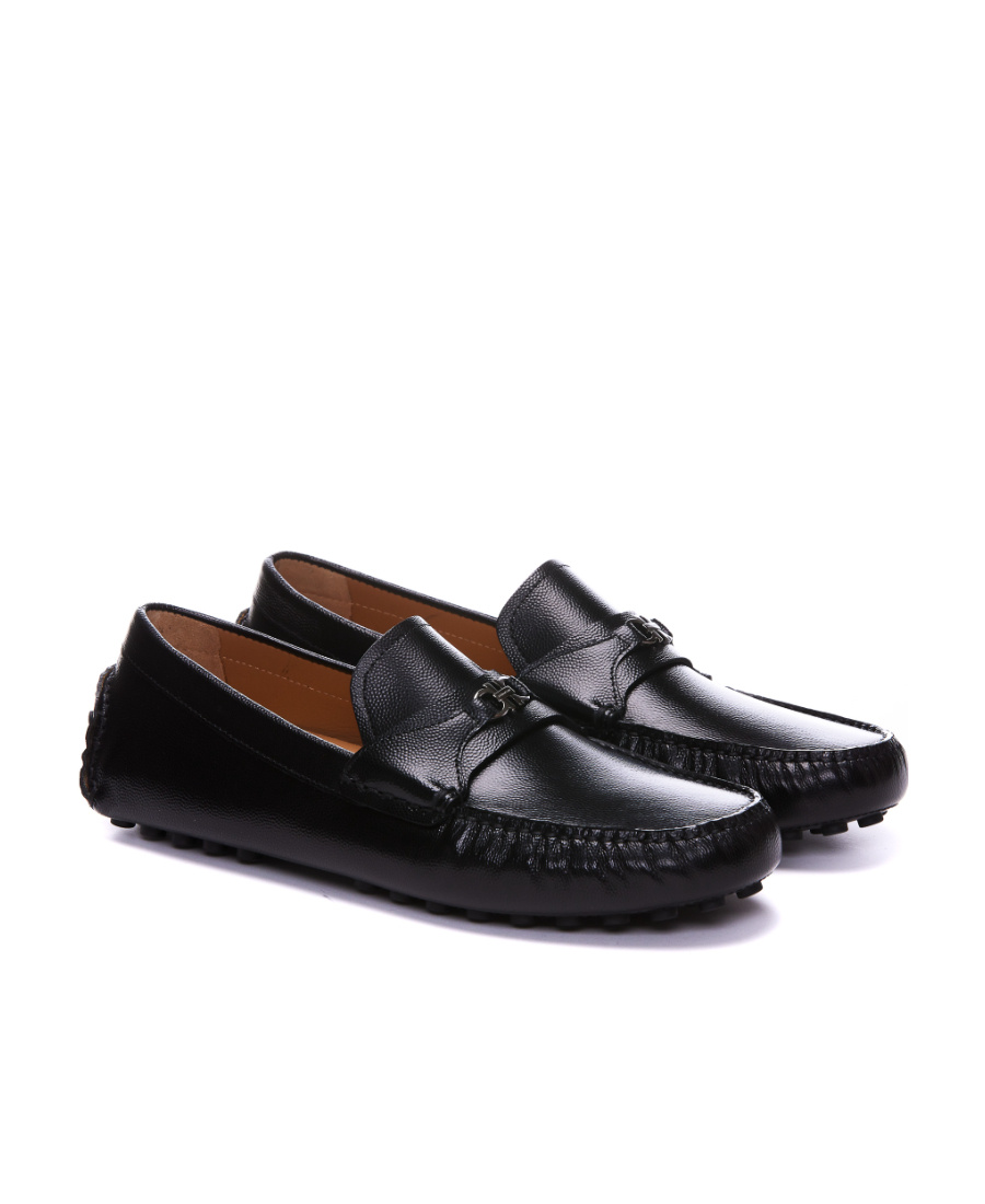 Ferragamo Round-headed Loafers In Black