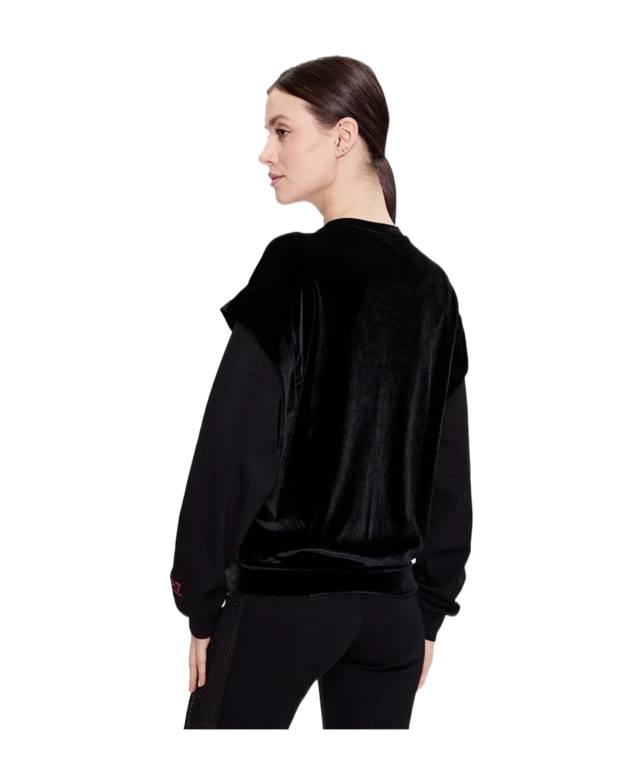 Ea7 Long-sleeved Round-neck Sweater In Black