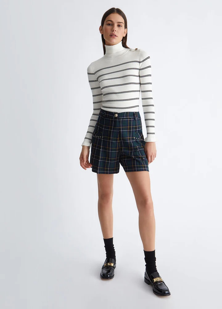 Shop Liu •jo Check-pattern Shorts In Black