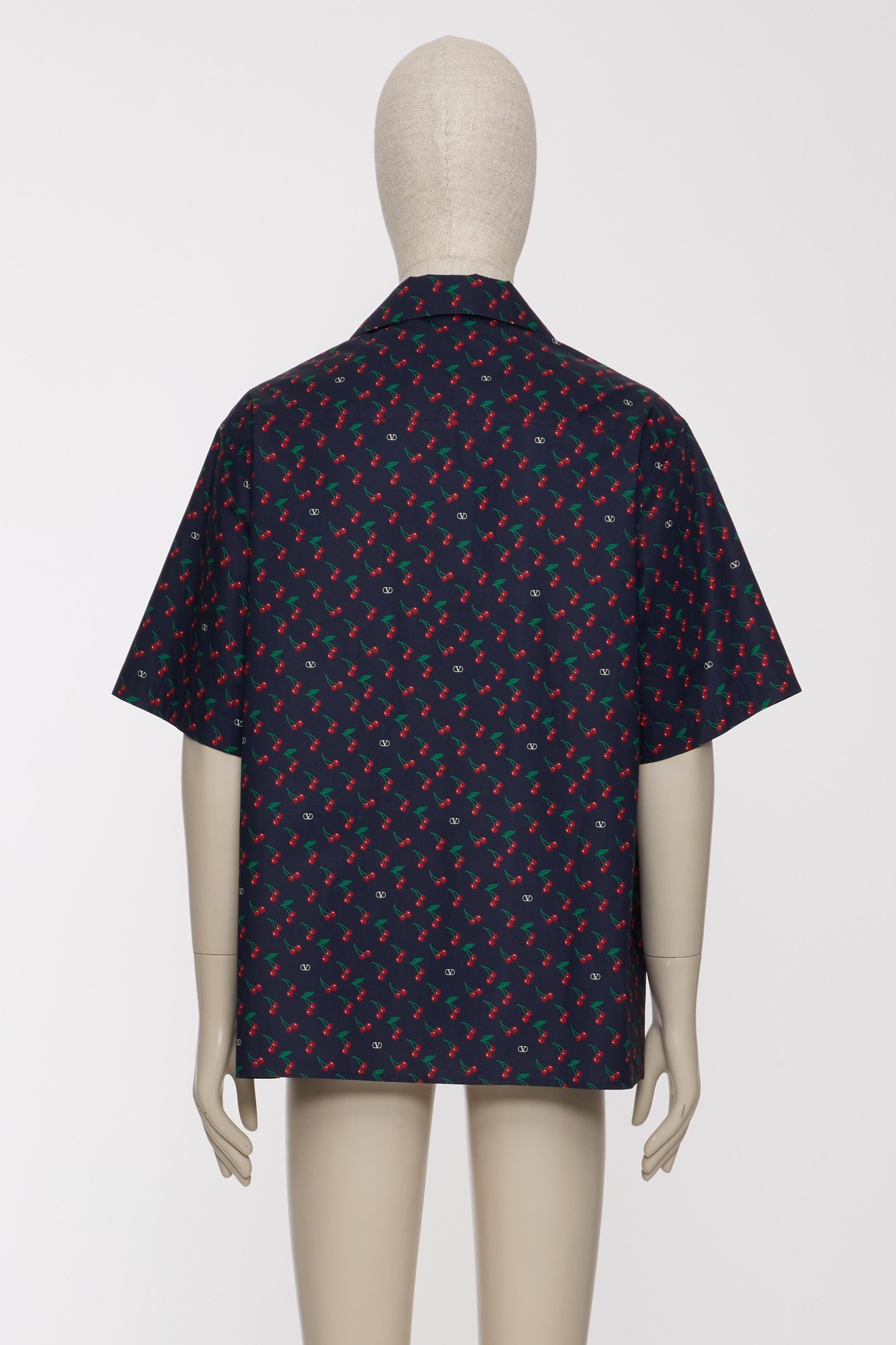 Valentino Garavani Bowling Shirt With Cherryfic Print In Black