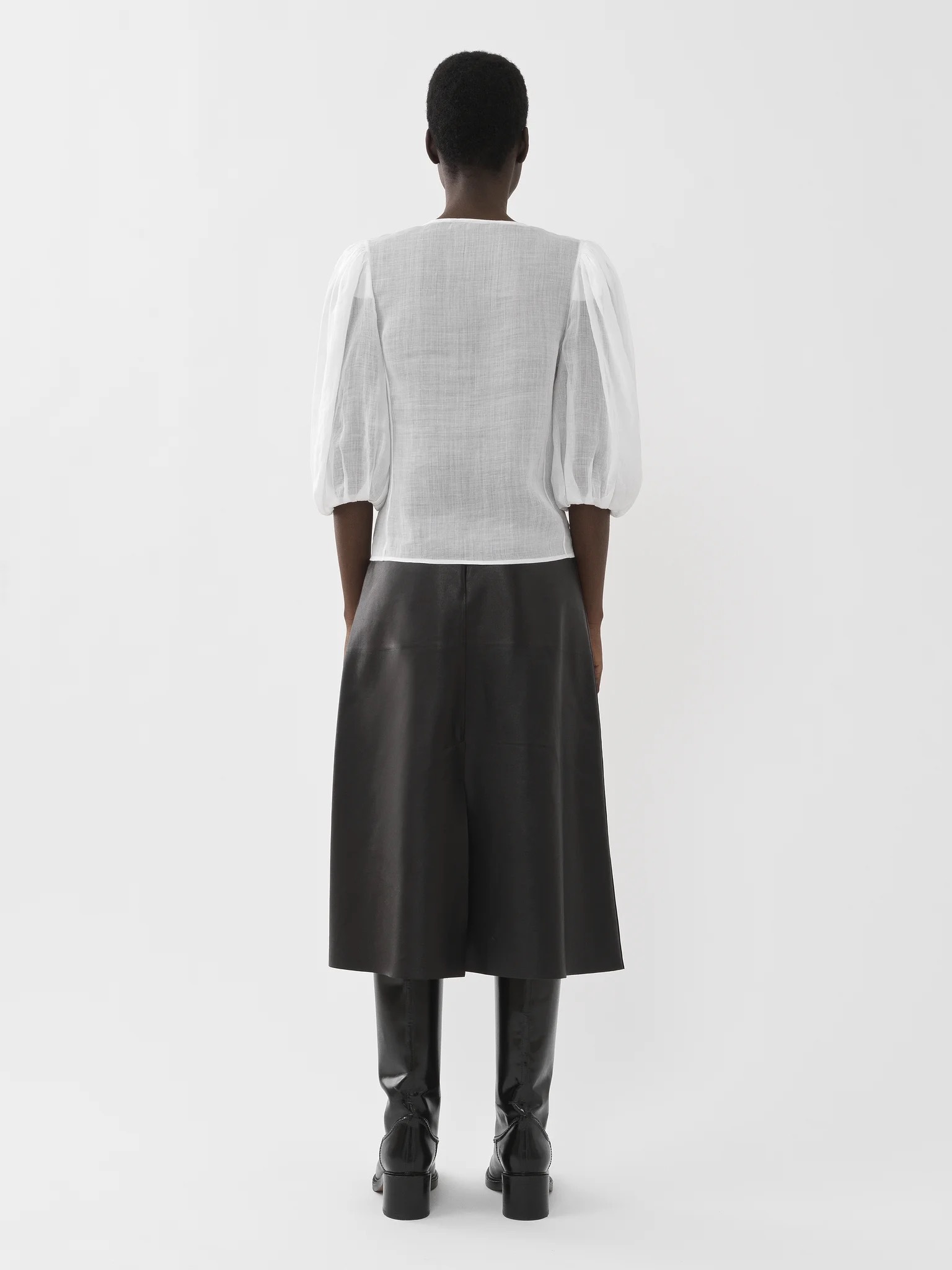 Chloé Puff-sleeved Buttoned Blouse In White