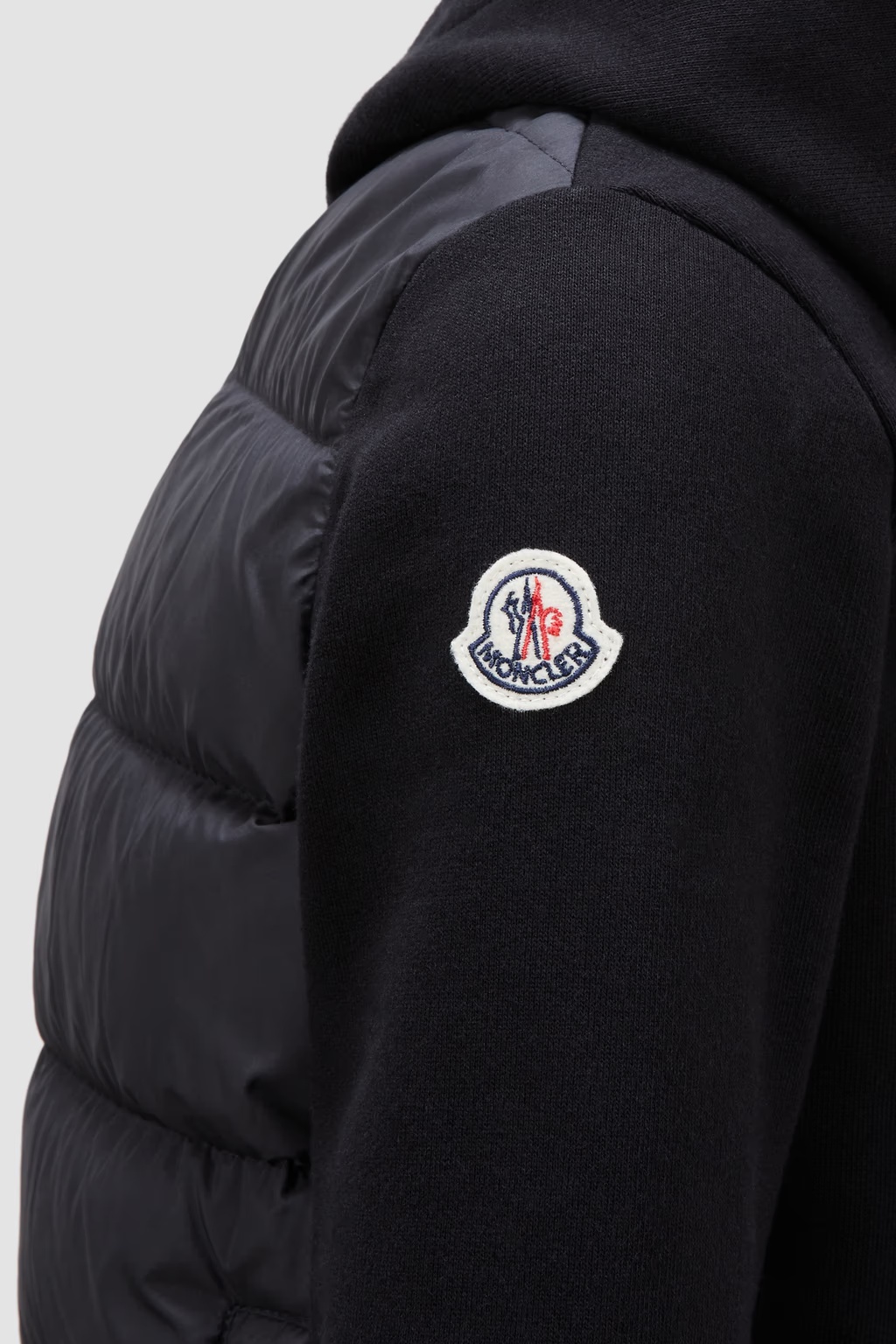 Moncler Enfant Logo Patch Zip-up Cardigan In Black