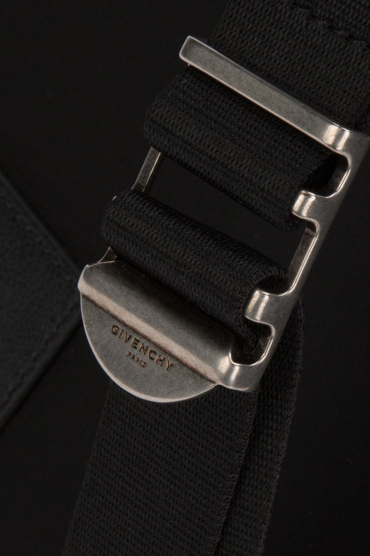 Givenchy Leo Printed Backpack In Black