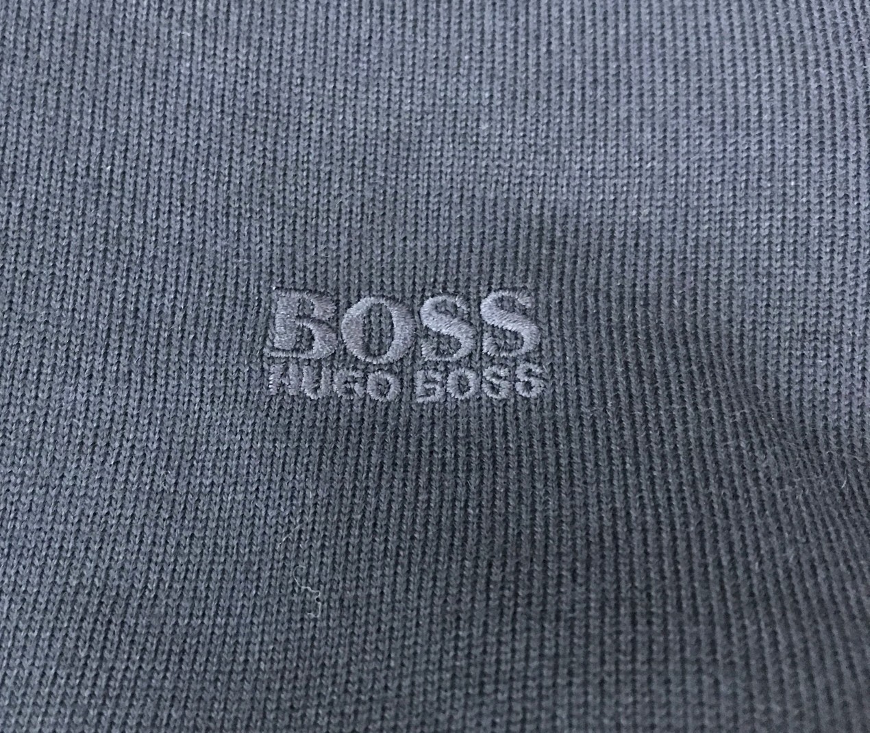 HUGO BOSS ROUND NECK SWEATER
