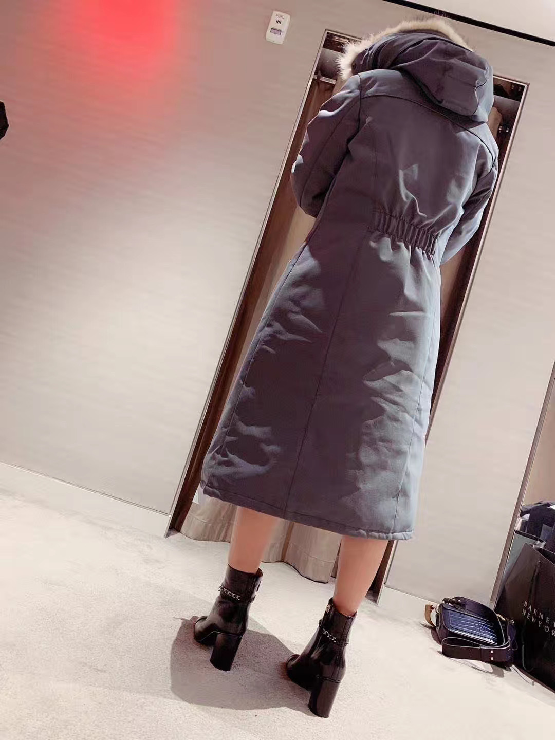 Shop Canada Goose Elrose Hooded Zipper Down Jacket In Black